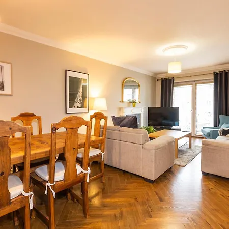The Picasso - Trendy 2 Bd Ap- 4 - Super Fast Wifi * Dublin