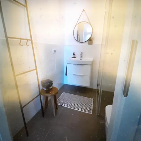 Jordan Apt