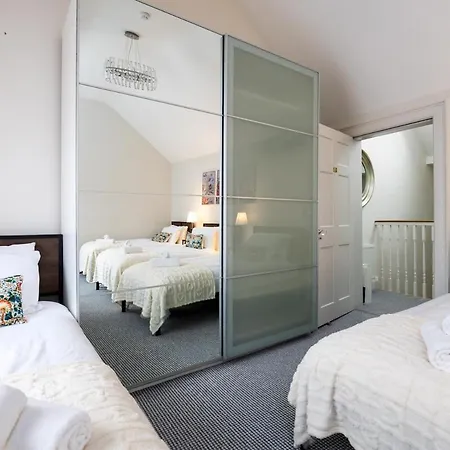 Apartment 3 Bed In Phibsborough-12 Min Walk To The Spire *