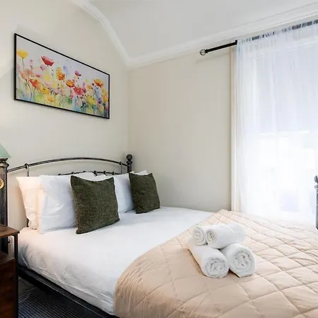 Apartment 3 Bed In Phibsborough-12 Min Walk To The Spire *