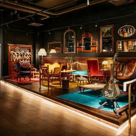 Ruby Molly Hotel 4*