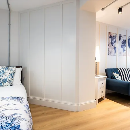 Modern - 20 Min Walk To Ha Penny Bridge Apartment *
