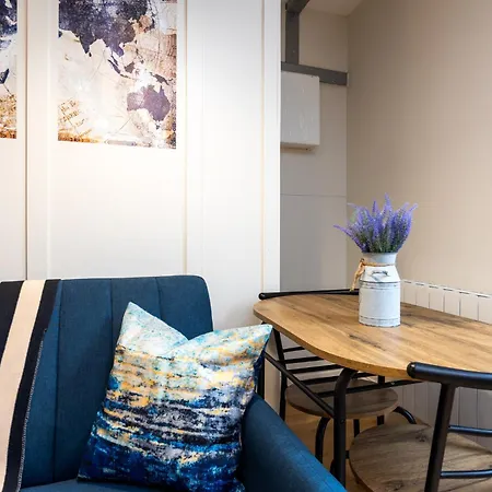 Modern - 20 Min Walk To Ha Penny Bridge Apartment *