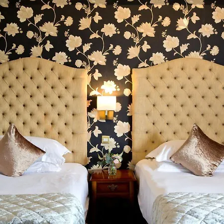 Fitzpatrick Castle Hotel
