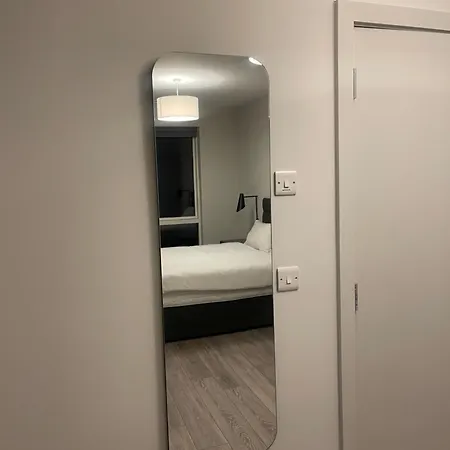 Cozy Ensuite In A Shared Dublin