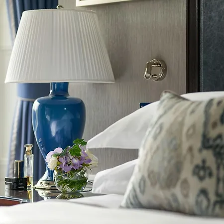 The Shelbourne, Autograph Collection Отель