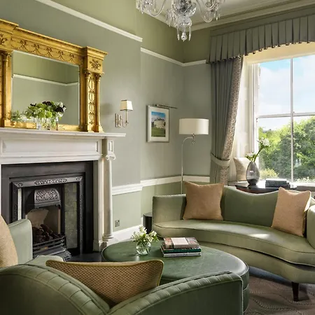 Отель The Shelbourne, Autograph Collection 5*