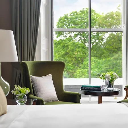 The Shelbourne, Autograph Collection Отель
