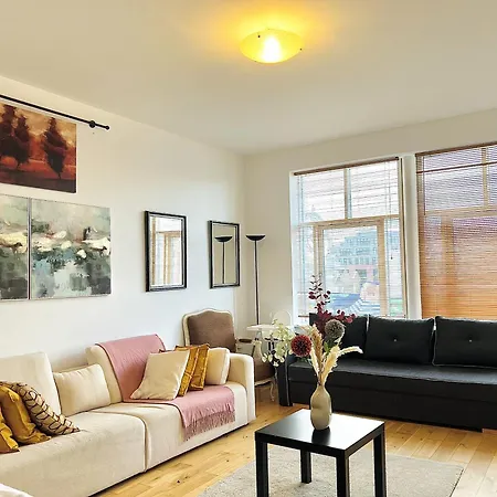 Cosy River View Flat At Temple Bar Dublin