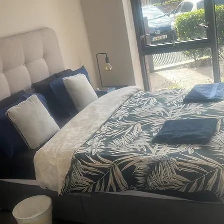 King Size With Private Bathroom Homestay Dublin