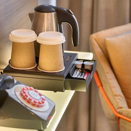 Moxy Hotel 4*