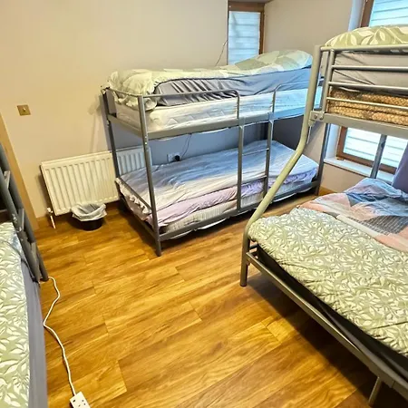 Affordable, Cheap In Up To 6 Guest house *