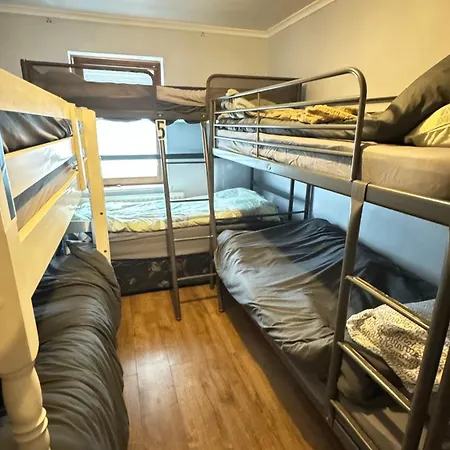 Guest house Affordable, Cheap In Up To 6 *
