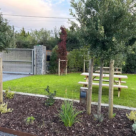 Two Bedroom Ground Floor Apartment, Professionally Managed Dublin