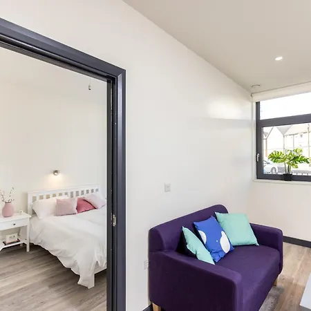 Apartment Yugo Brewers Close