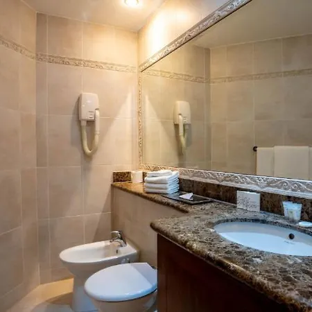 Harrington Hall Szálloda 4*
