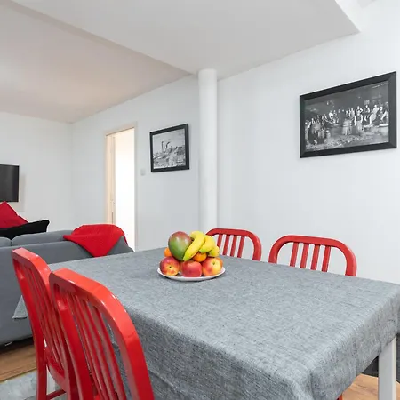 Spacious 3-bed In Center * Dublin