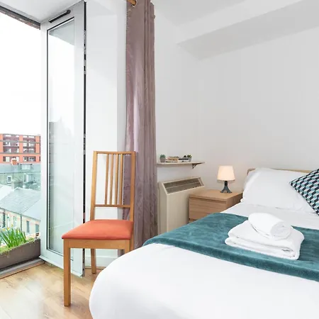 Apartment Spacious 3-bed In Center Dublin