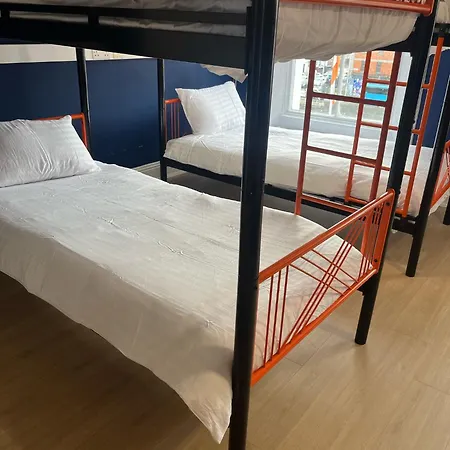 Astra Hostal *
