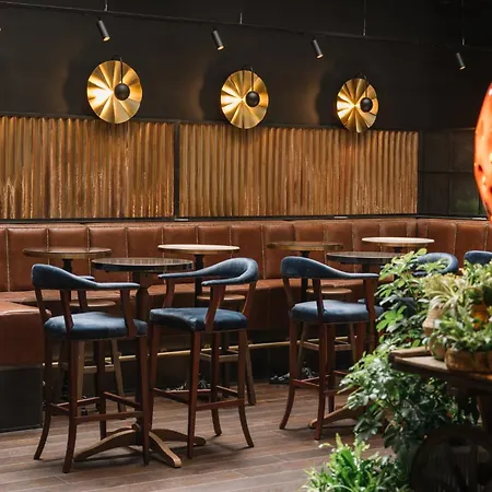 Ruby Molly Hotel 4*
