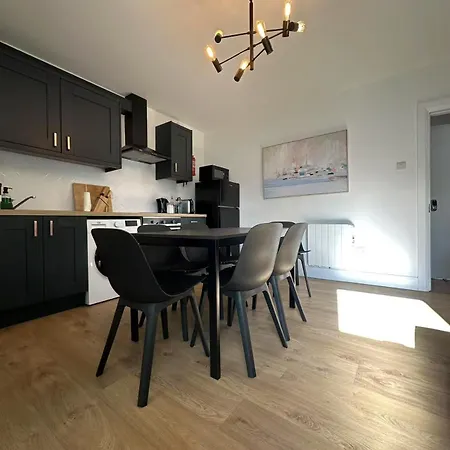 Abbey Apartment