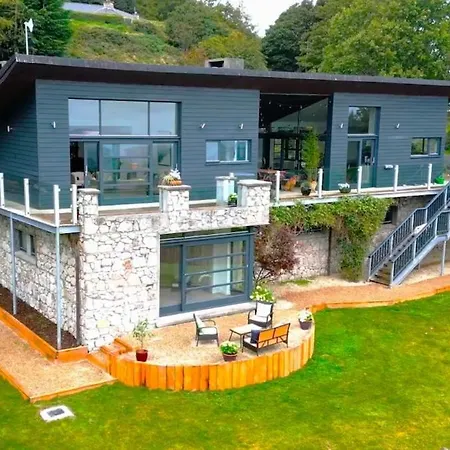 Mountain Retreat * Dublin