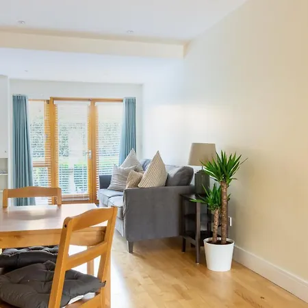 Guestready - Beautiful Duplex Near Botanic Gardens * Dublin