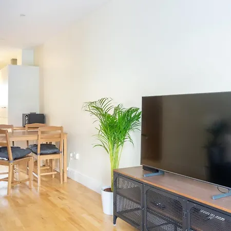 Guestready - Beautiful Duplex Near Botanic Gardens * Dublin