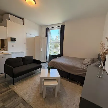 1 Portobello Apartment