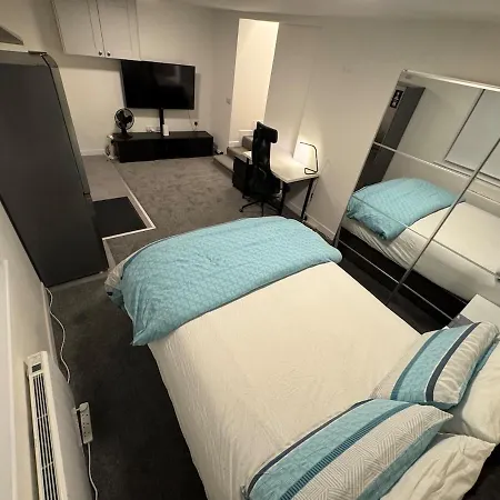 Modern Studio Apartment In The Heart Of Dublin