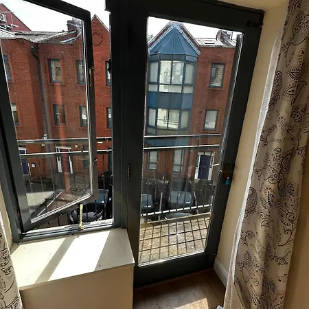 Cozy Urban Hideaway * Dublin