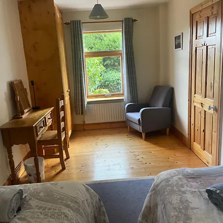 Large 5 Bedroom In Shankill South Holiday home Dublin