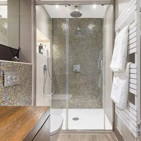 Apartamento Espacios Con 3 Y Aparcamiento