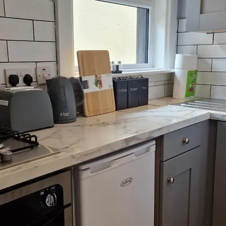 Apartment New Updated 2bd In Prime Spot At Docklands Dublin
