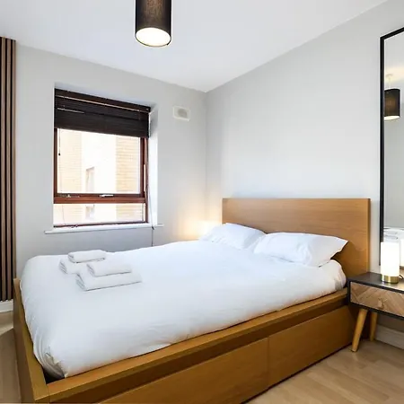 Apartment Scandinavian-inspired 2bed Near River Liffey *