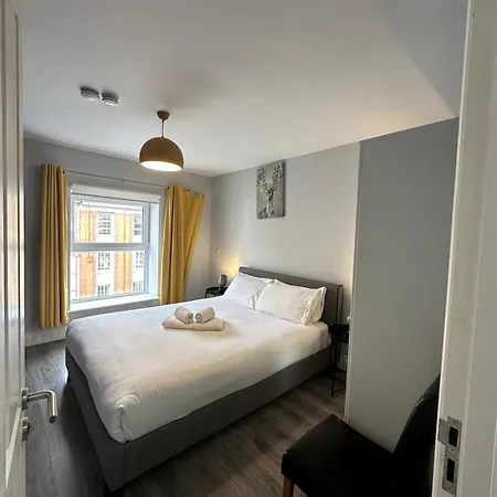 Apartment Citycenter 3 Bedroom Sercox *