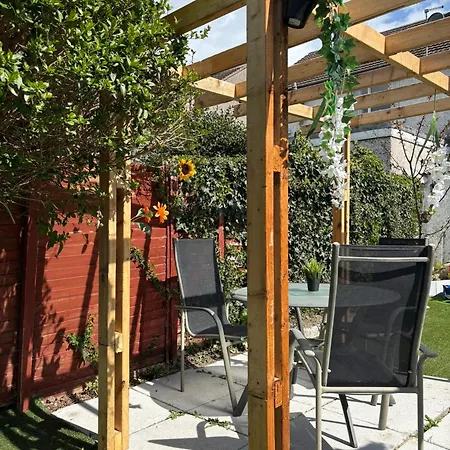 Superb Triple Near Airport - 1 Guest house Dublin