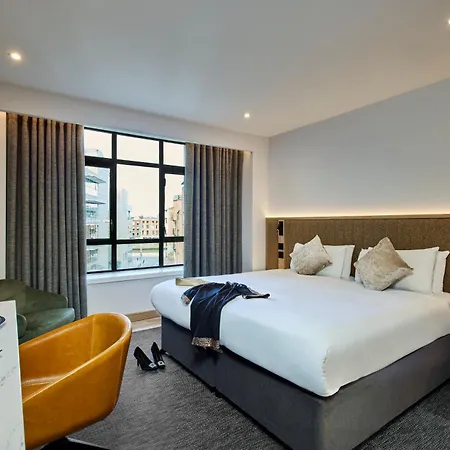Handel's Hotel