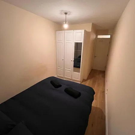 Guest house Superb Double Near The Spire - 2 *
