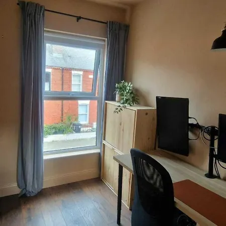 Holiday home Spacious Family Haven On Edge Of Centre