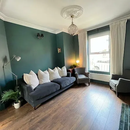 Feriehus Spacious Family Haven On Edge Of Centre