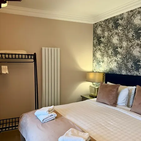 Bed & Breakfast Avoca House Dublin