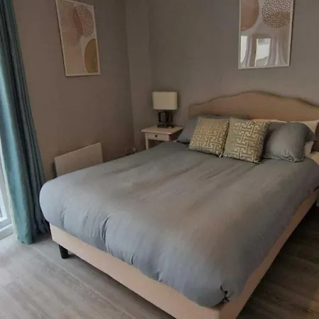 Modern Trendy & Spacious 2bd In Temple Bar * Dublin