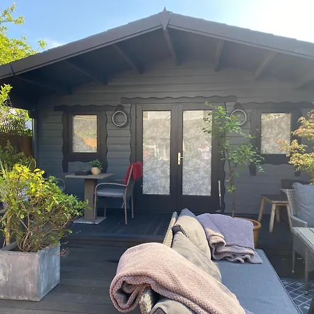 Avoca House Bed & Breakfast 3*