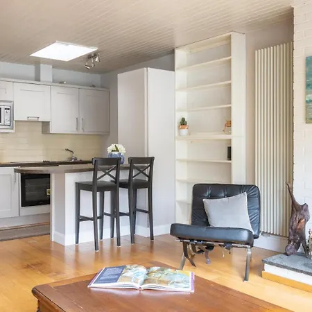 Guestready - Delightful Mews In Apartment