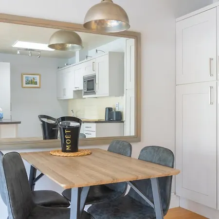 Guestready - Delightful Mews In Apartment