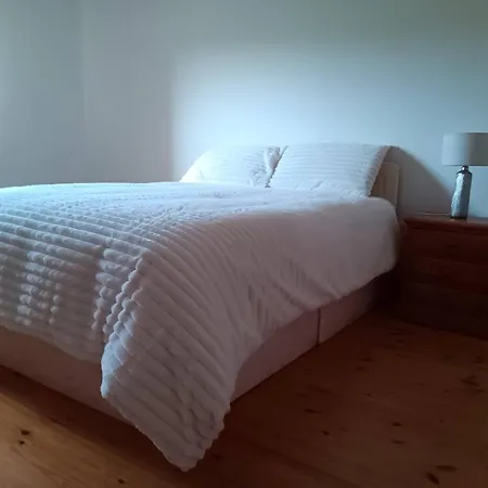 In Guest - 1 Williamstown, Ireland Guest house *