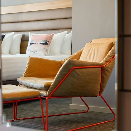 Moxy Hotel