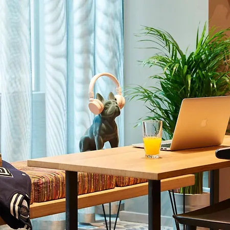 Moxy 4* Dublin
