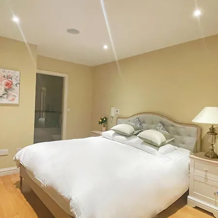 Homestay Peaceful With Garden & Creek - New Cozy Dublin